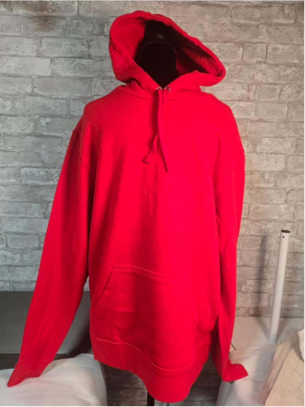 Men's Fanatics Red Hoodie L